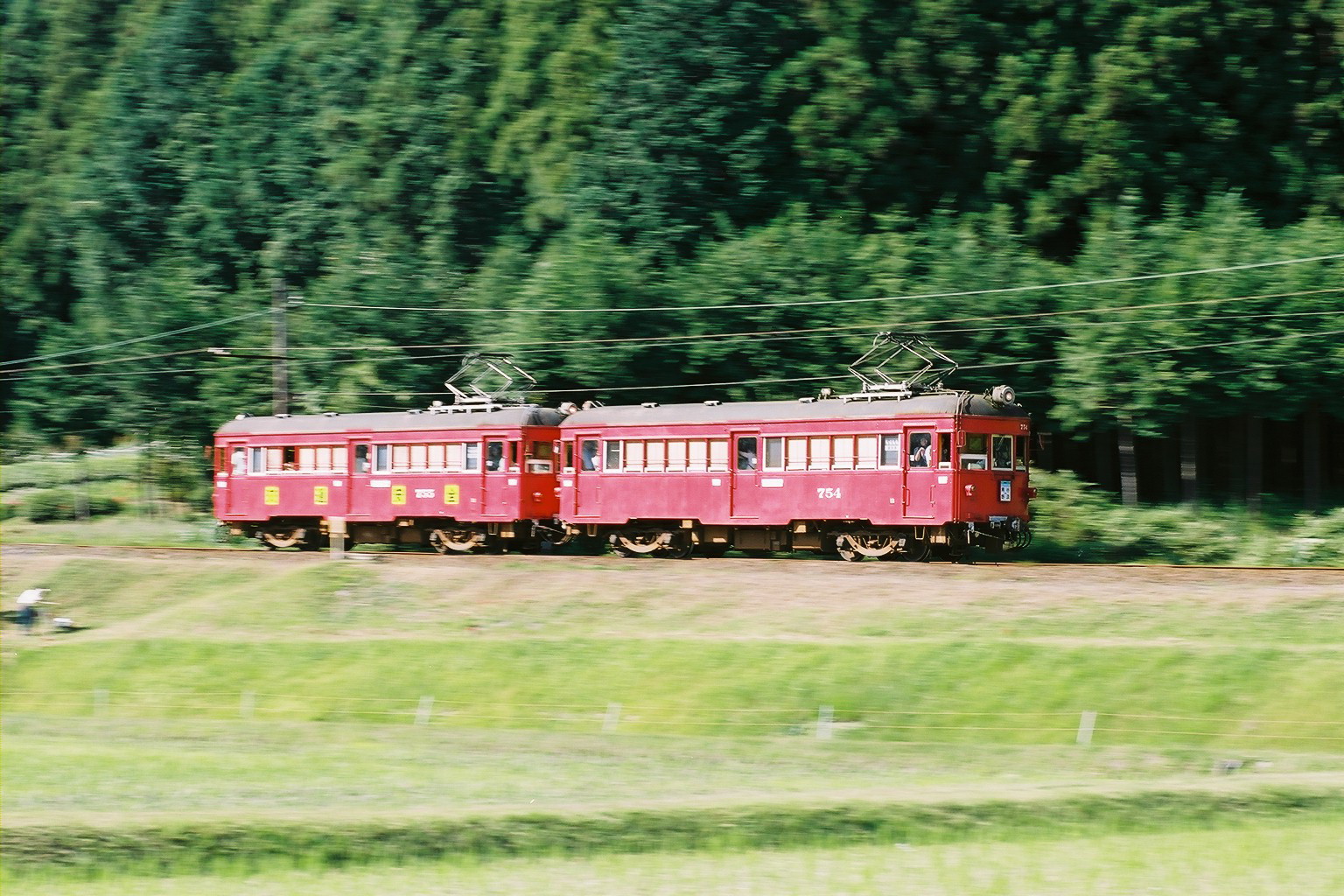 ゼルンフタル鉄道BDe4/4 5-7形電車