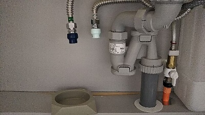 メイスイのビルトイン浄水器用カートリッジの交換手順と廃棄方法 